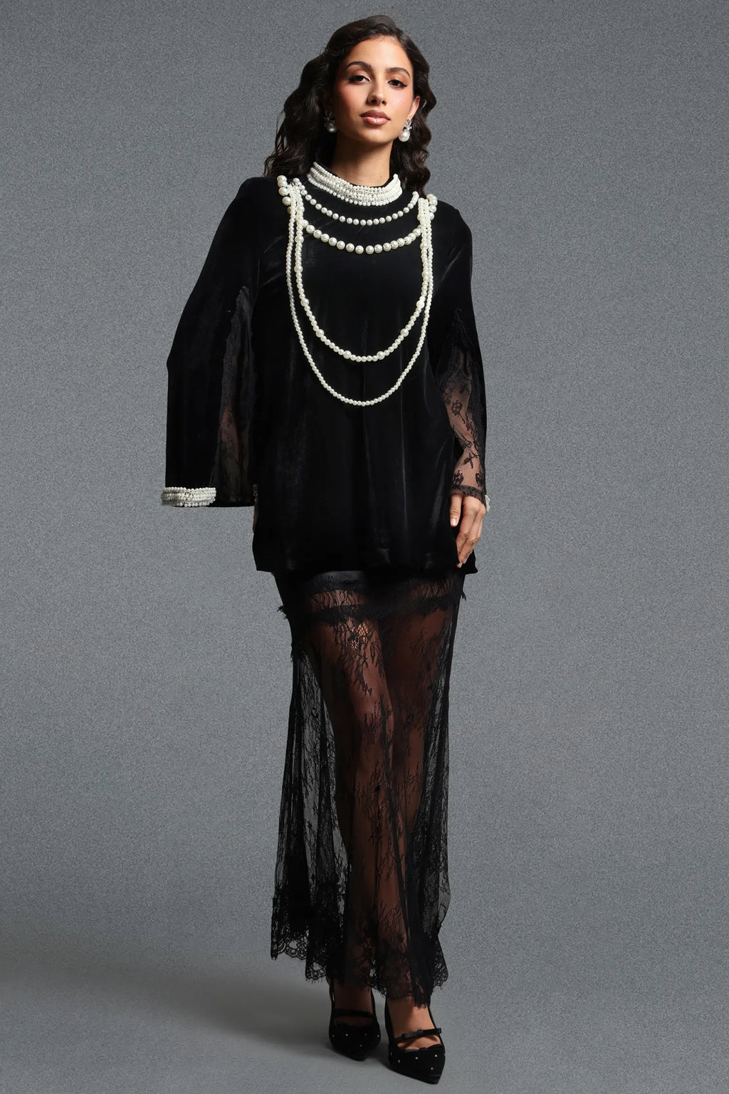 Lilya Vintage İnci Zincir Dantel Detaylı Bluz Premium Elbise