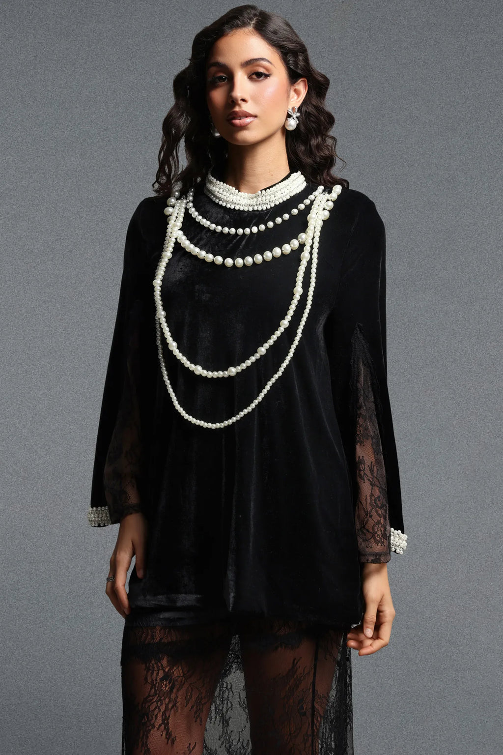 Lilya Vintage İnci Zincir Dantel Detaylı Bluz Premium Elbise